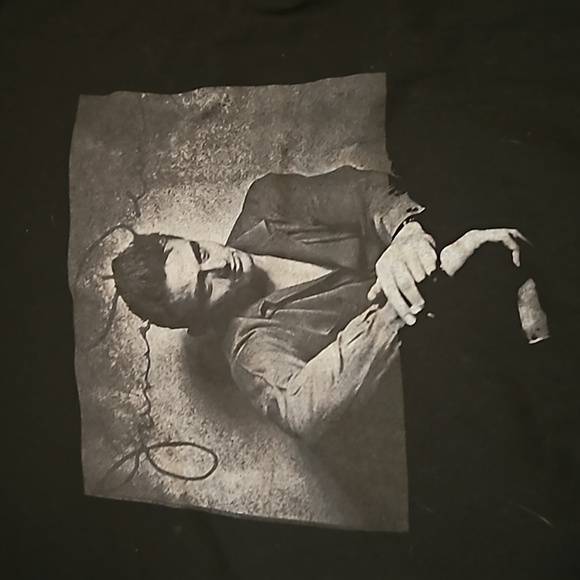 Johnny Cash blk 2X - Picture 2 of 3